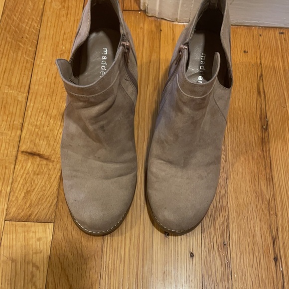 Madden Girl Wedge bootie Taupe 7 - Picture 2 of 4